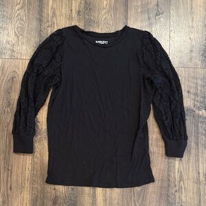 Cotton and Lace Sleeve Top